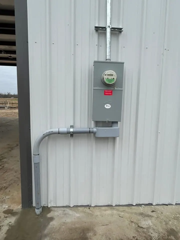 Commercial meter and service riser installation by Whitehouse Electric.